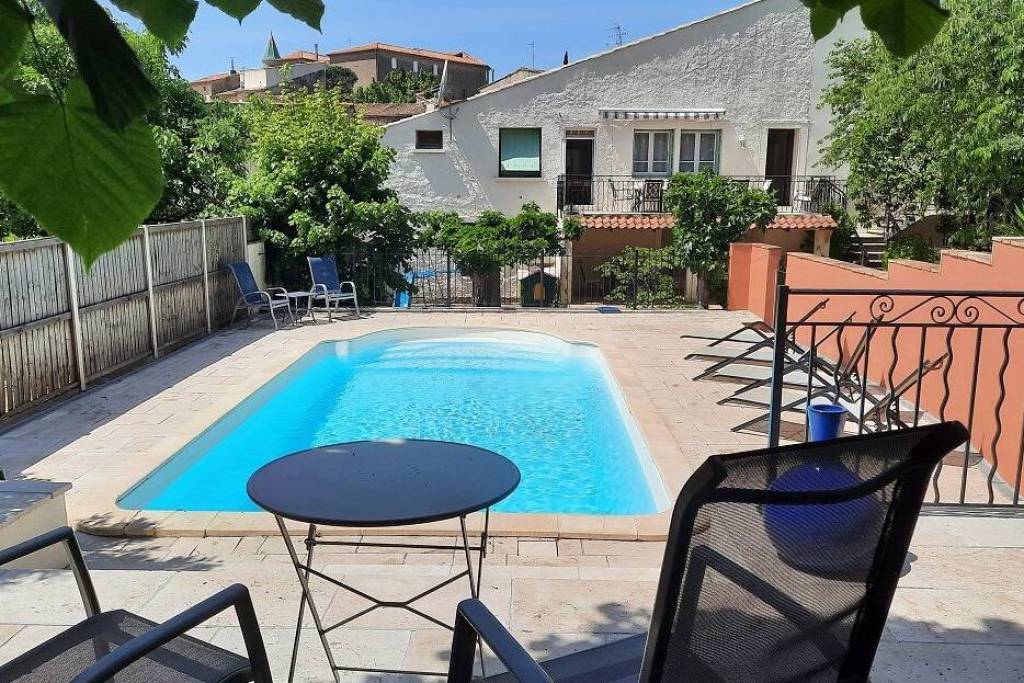 Former Winegrower's Property With Independent Gite - Ideal For Lifestyle Project Or Rental Income.