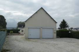 Detached House and Garden and Garage