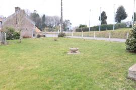Well Appointed Town House with Garden
