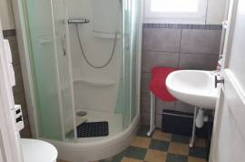 Well Appointed Town House with Garden