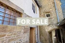 Town House in Fantastic Condition