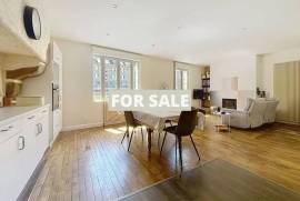 Town House in Fantastic Condition
