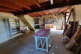 Pretty Pigeonnier House to Renovate