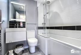 5 bedroom, Town house for sale
