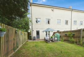 4 bedroom, Town house for sale