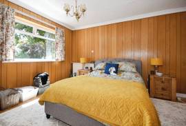 3 bedroom, Bungalow for sale