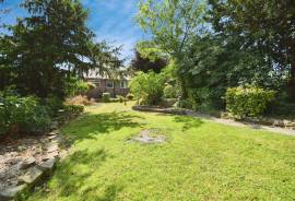 3 bedroom, Bungalow for sale