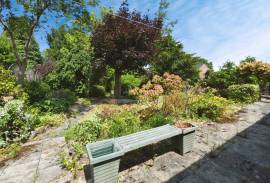 3 bedroom, Bungalow for sale