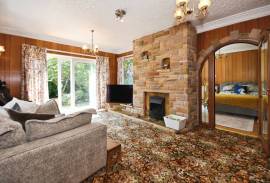 3 bedroom, Bungalow for sale