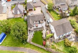 3 bedroom, Bungalow for sale