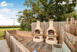 3 bedroom, Bungalow for sale