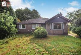 4 bedroom, Detached bungalow for sale