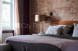 Detached house for rent in Jurmala, 220.00m2