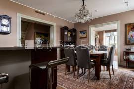 Detached house for rent in Jurmala, 220.00m2