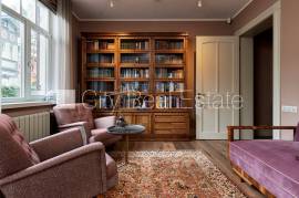 Detached house for rent in Jurmala, 220.00m2