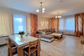 Detached house for rent in Jurmala, 800.00m2