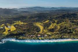 Laurel Residential (Lot 8): Near the Coast Home Construction Site For Sale in Reserva Conchal