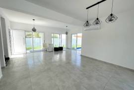 3 Bedroom Unfurnished Villa - Coral Bay, Peyia, Paphos