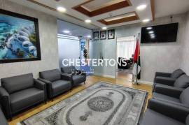 Vacant | Furnished | Canal View | 4 Parking
