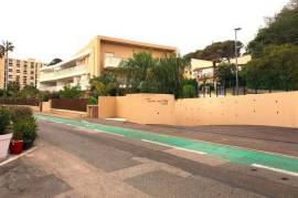 Garage sécurisé dans résidence récente