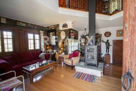 Maisonette 180 sq.m for sale