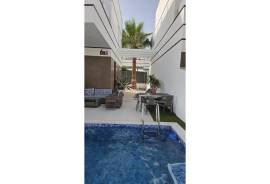 listing listing