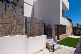 listing listing