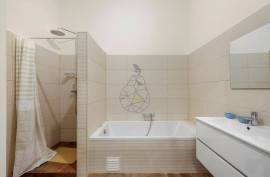 Experience the Charm of the Old Town - Apartment with High Ceilings and Lots of Character in Portimão Experience the Charm of the Old Town - Apartment with High Ceilings and Lots of Character in Portimão