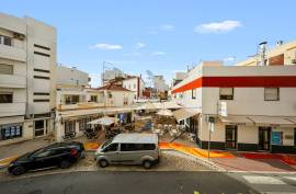 Experience the Charm of the Old Town - Apartment with High Ceilings and Lots of Character in Portimão Experience the Charm of the Old Town - Apartment with High Ceilings and Lots of Character in Portimão