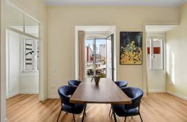 Experience the Charm of the Old Town - Apartment with High Ceilings and Lots of Character in Portimão