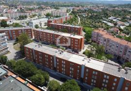 3 bedroom apartment next to the University Centers of Tomar! 3 bedroom apartment next to the University Centers of Tomar!