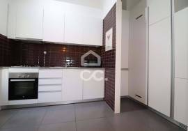 Fully furnished and equipped 2 bedroom apartment in the heart of Coimbra Fully furnished and equipped 2 bedroom apartment in the heart of Coimbra