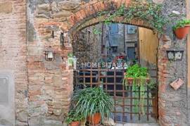 Historic property to renovate