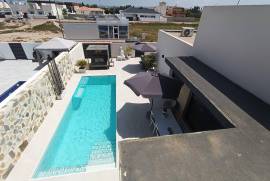listing listing