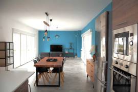 listing listing