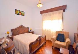 Four‑Bedroom Country Villa with Large Garage and Generous Land Four‑Bedroom Country Villa with Large Garage and Generous Land