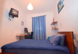 Four‑Bedroom Country Villa with Large Garage and Generous Land Four‑Bedroom Country Villa with Large Garage and Generous Land