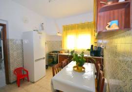 Four‑Bedroom Country Villa with Large Garage and Generous Land Four‑Bedroom Country Villa with Large Garage and Generous Land