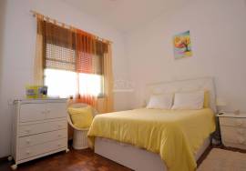 Four‑Bedroom Country Villa with Large Garage and Generous Land Four‑Bedroom Country Villa with Large Garage and Generous Land