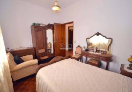 Four‑Bedroom Country Villa with Large Garage and Generous Land Four‑Bedroom Country Villa with Large Garage and Generous Land