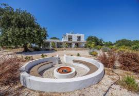 Modern 3-Bedroom Luxury Villa with 7 Hectares for Sale in Loulé, Algarve