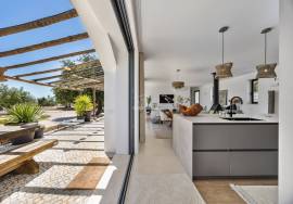 Modern 3-Bedroom Luxury Villa with 7 Hectares for Sale in Loulé, Algarve Modern 3-Bedroom Luxury Villa with 7 Hectares for Sale in Loulé, Algarve