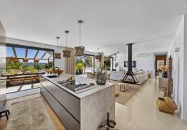 Modern 3-Bedroom Luxury Villa with 7 Hectares for Sale in Loulé, Algarve Modern 3-Bedroom Luxury Villa with 7 Hectares for Sale in Loulé, Algarve