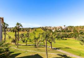 2-bedroom apartment overlooking the golf course of Vale da Pinta - Algarve 2-bedroom apartment overlooking the golf course of Vale da Pinta - Algarve