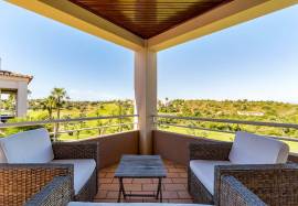 2-bedroom apartment overlooking the golf course of Vale da Pinta - Algarve 2-bedroom apartment overlooking the golf course of Vale da Pinta - Algarve