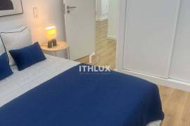 Renovated 3 Bedroom Apartment in Benfica with 20m² Suite