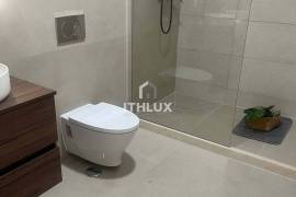 Renovated 3 Bedroom Apartment in Benfica with 20m² Suite