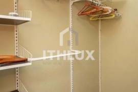 Great semi-furnished apartment, 71m², for sale, 2 bedrooms, 1 suite, double parking space, Boa Vista, POA / RS