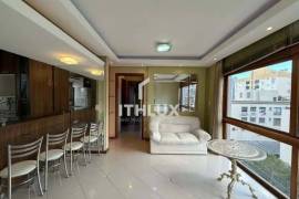 Great semi-furnished apartment, 71m², for sale, 2 bedrooms, 1 suite, double parking space, Boa Vista, POA / RS