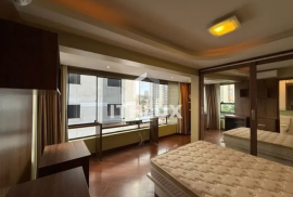 Great semi-furnished apartment, 71m², for sale, 2 bedrooms, 1 suite, double parking space, Boa Vista, POA / RS